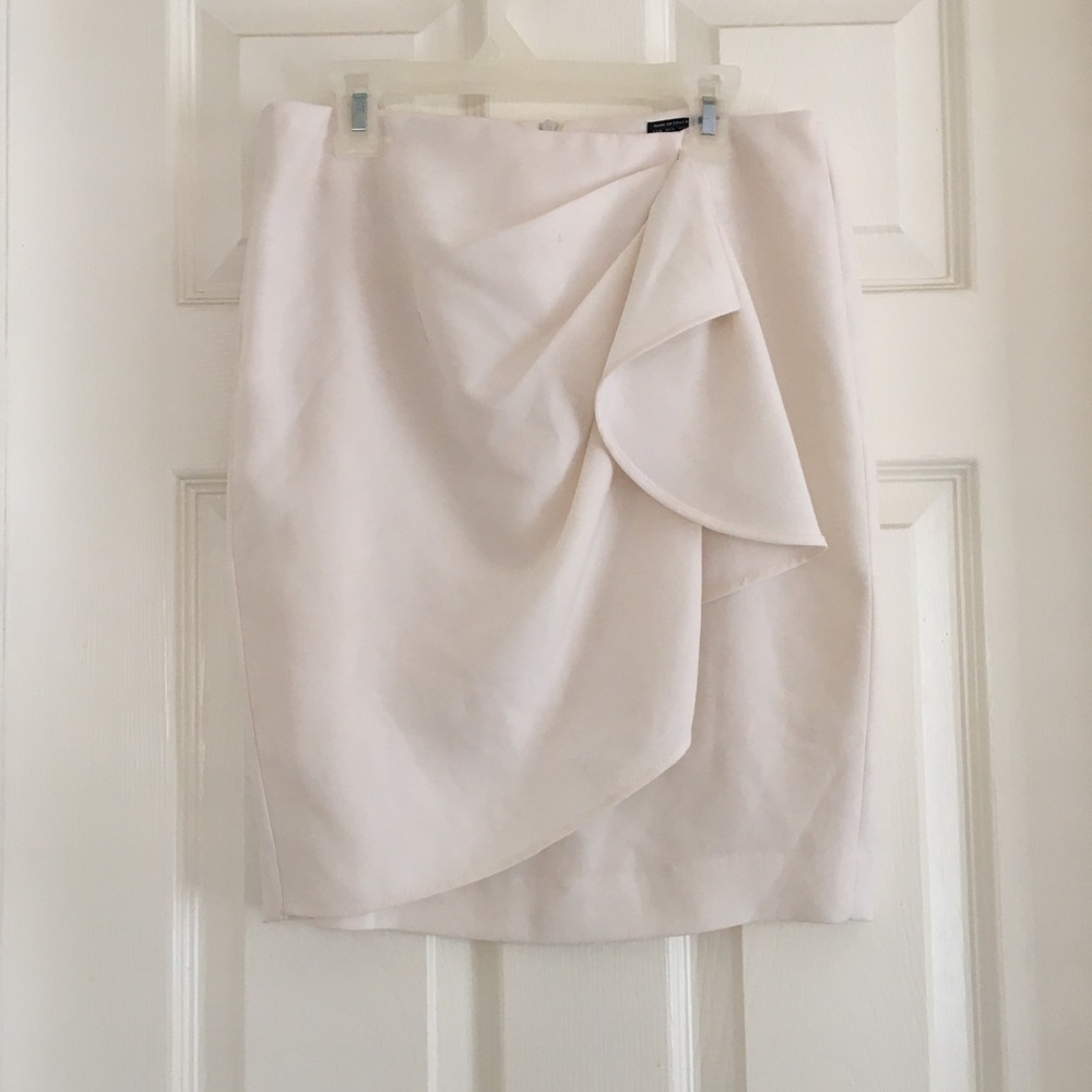 ZaraBasic White Skirt